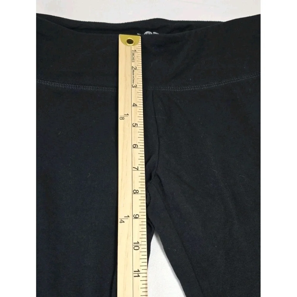 SO‎ Women's Small Black Yoga Capris